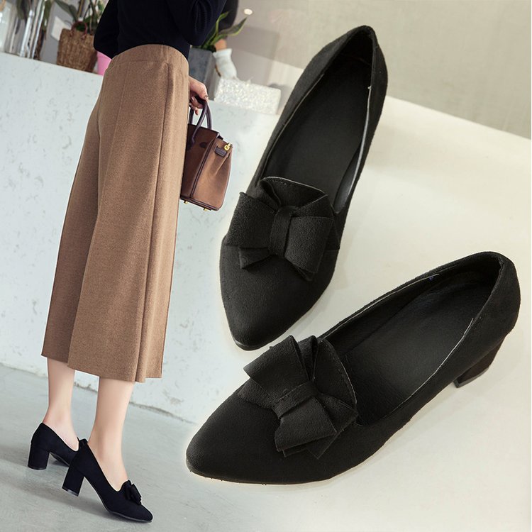 Pointed-Toe Mid-Heel Pumps