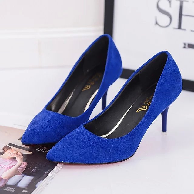 Solid-Colour Pumps