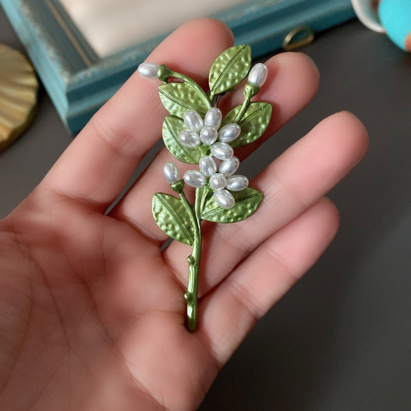 Botanical Brooch Collection