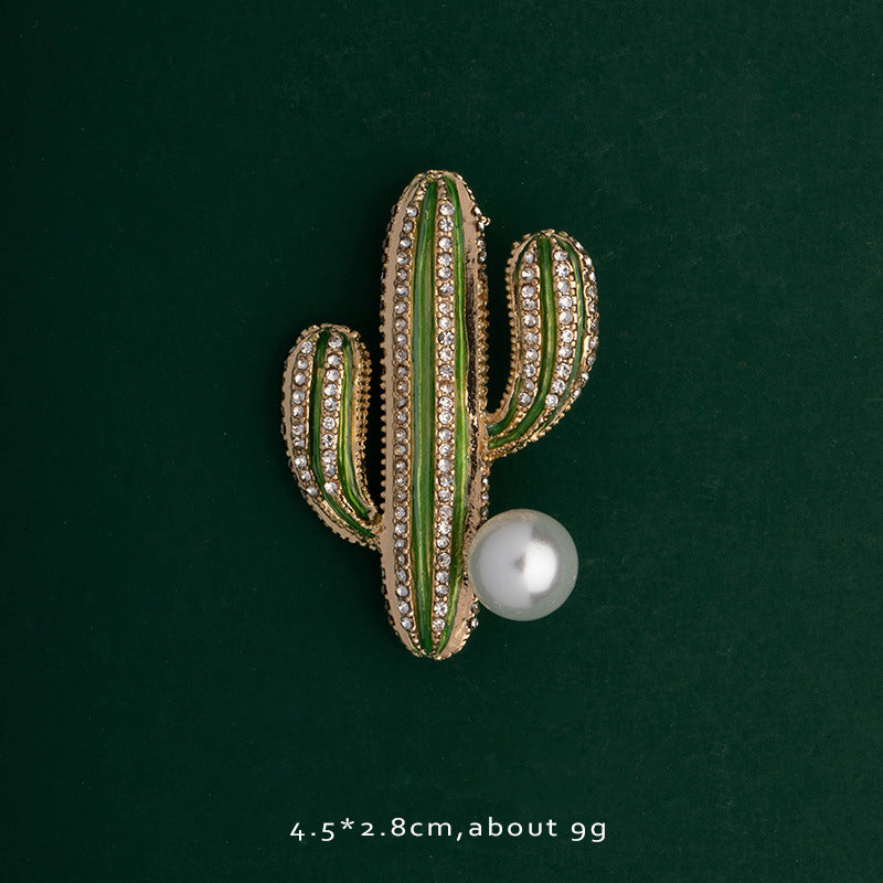 Botanical & Novelty Brooch Collection