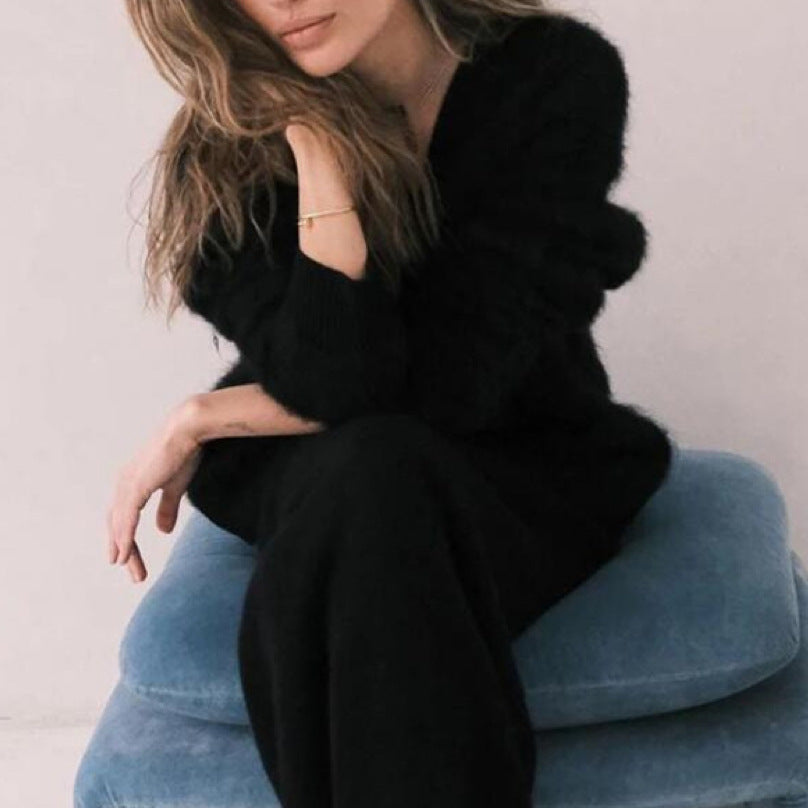 Relaxed V-Neck Button Cardigan