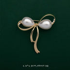 Botanical & Novelty Brooch Collection
