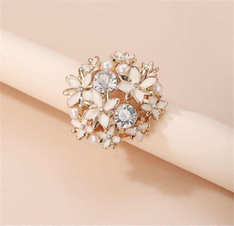 Geometric Accent Ring