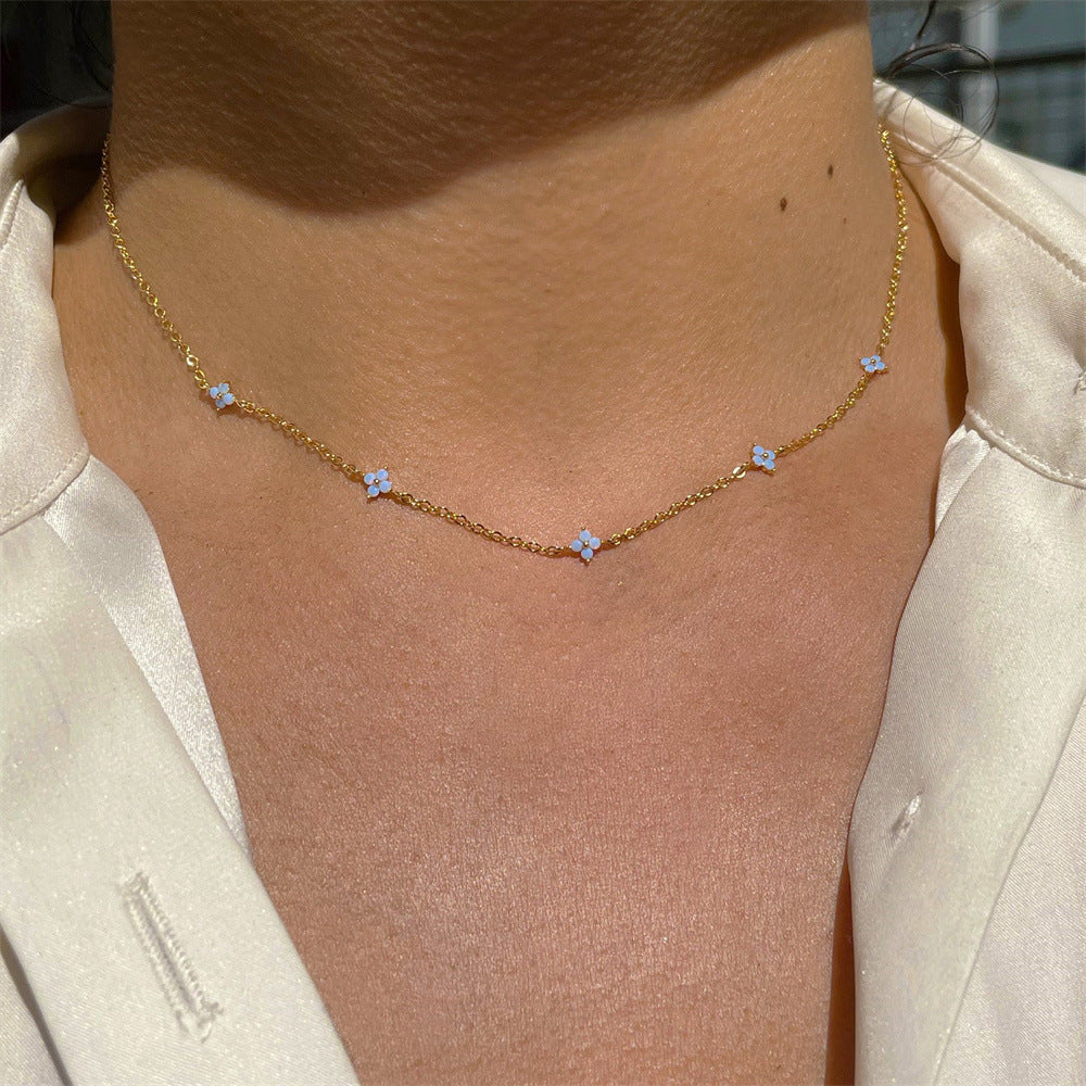 Flower Pendant Necklace