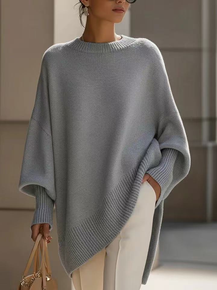 Relaxed Round-Neck Pullover