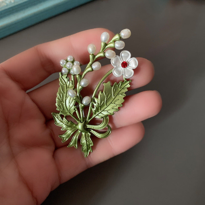 Botanical Brooch Collection