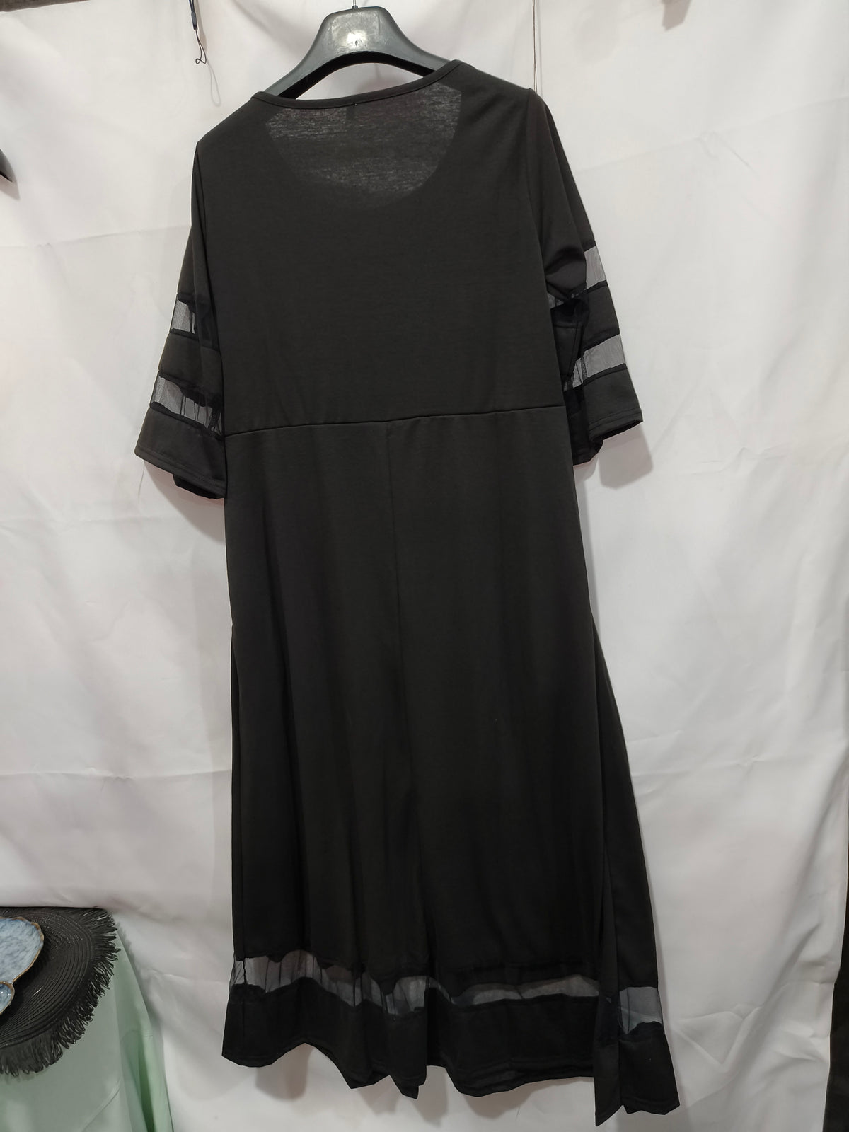 Mesh-Detail Pocket Maxi Dress