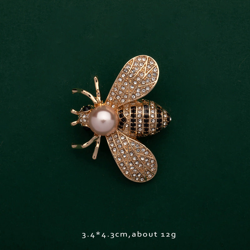 Botanical & Novelty Brooch Collection