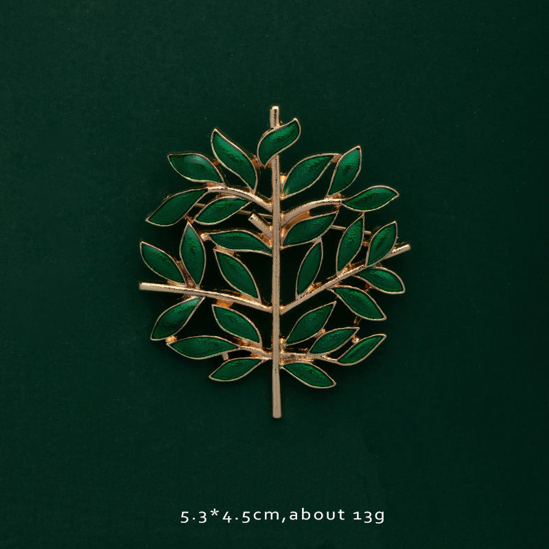 Botanical & Novelty Brooch Collection